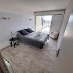 Calypso Apartment